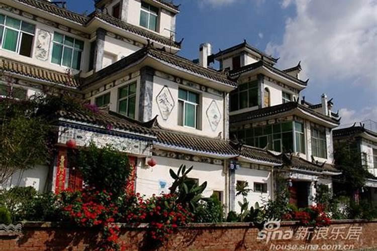 白族民居最典型的是