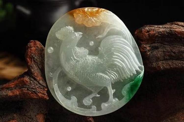 属蛇的佩戴龙的好处