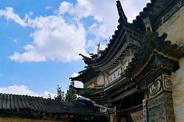 白族民居最典型的是