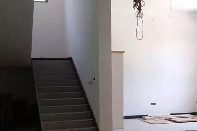 农村自建房楼梯怎么布局