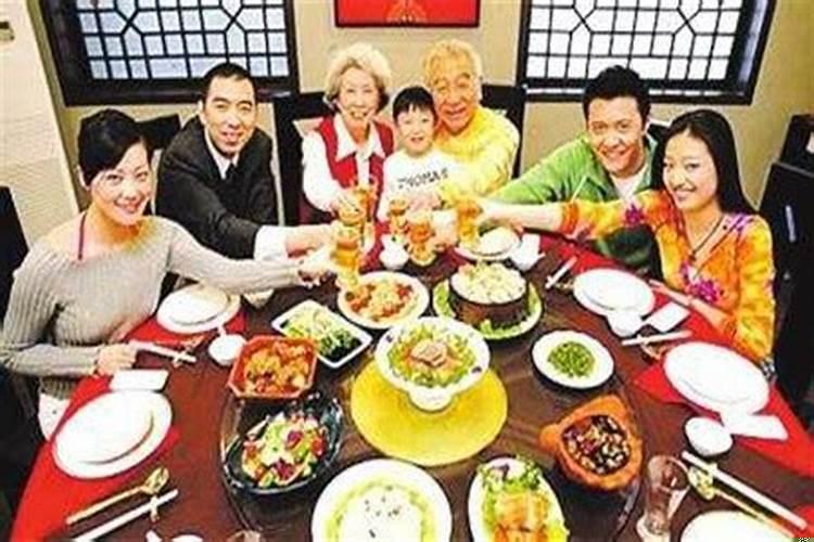 新房开火好日子2025