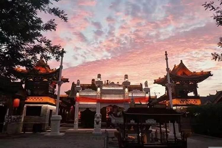 大富是命小富是勤