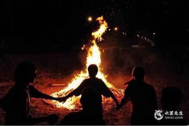 天上火跟沙中土命配吗