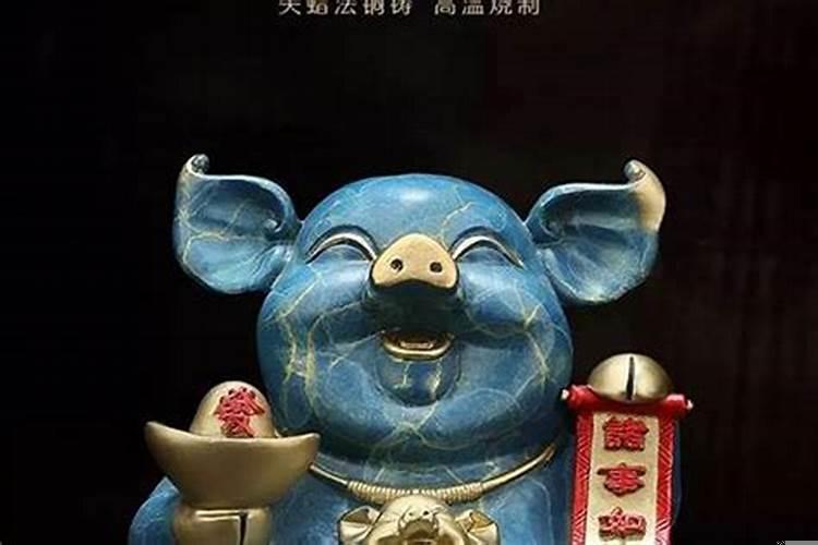 属猪的女生和什么属相最配