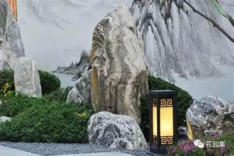 庭院景观石放哪个位置好