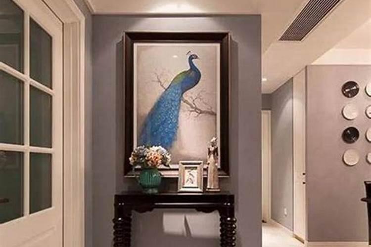 大门正对着的墙挂什么风水好