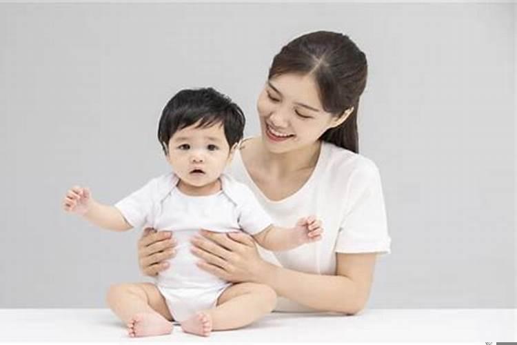 做完月子自己能带小孩吗