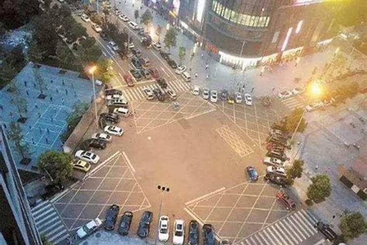 风水上房子是不是不能在十字路口