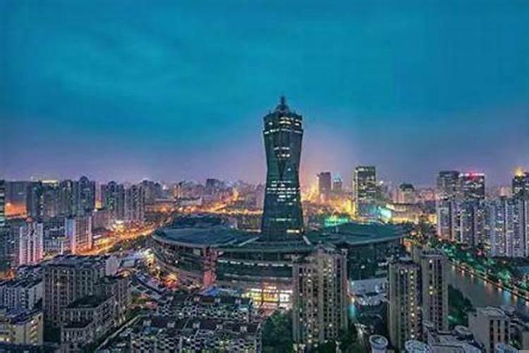 和相亲对象谈了一年多