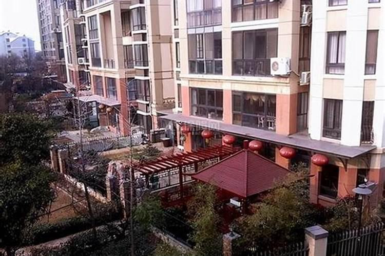 电梯楼住一层好不好