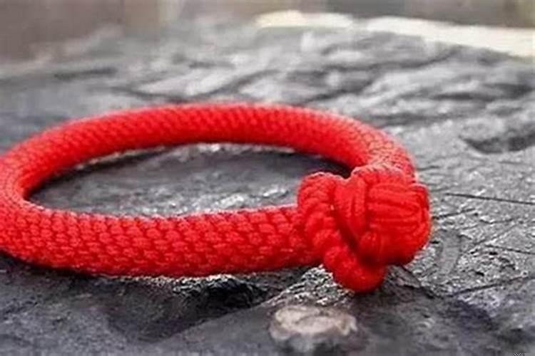 本命年要戴什么东西