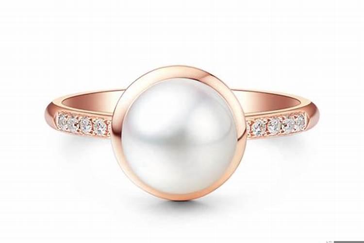 婚纱配珍珠还是钻石