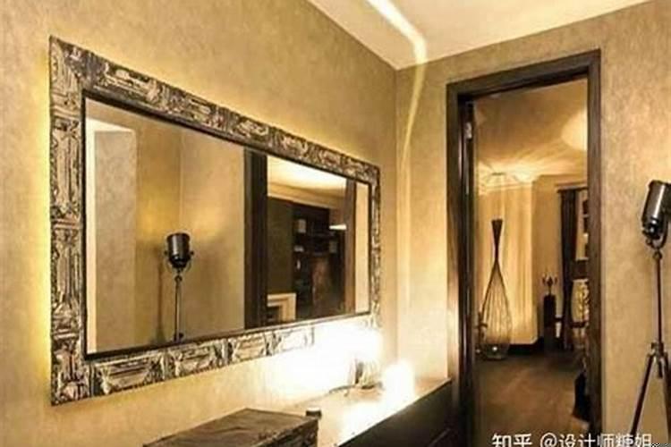 大镜子一般摆放哪个位置最好