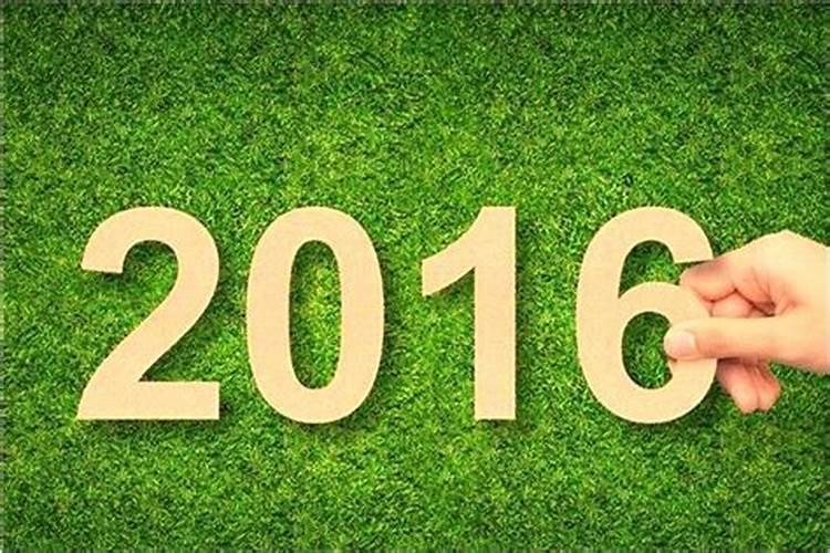 梦见姑娘亲我脸