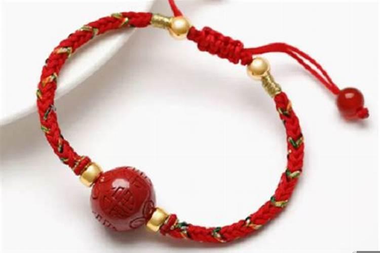 女生犯太岁戴什么好