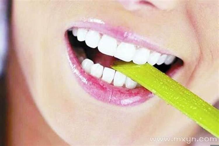 做梦牙掉一大把是啥意思