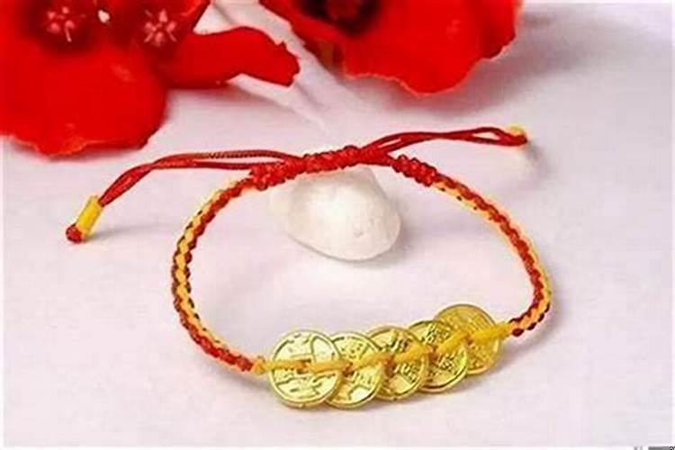 戴什么可以招财辟邪女孩