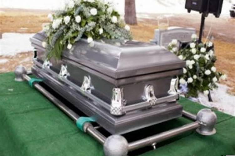 做梦梦见棺材什么预兆