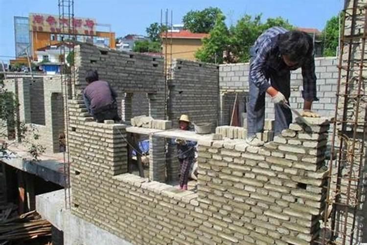 买了房还可以在农村盖房子吗