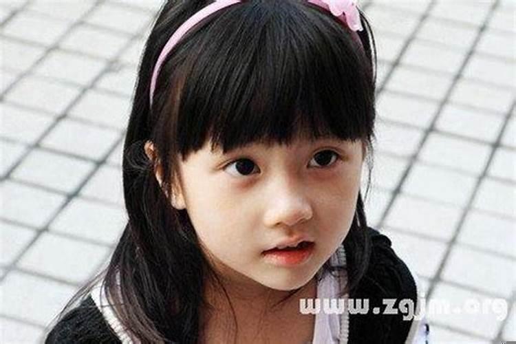 梦到女孩什么意思