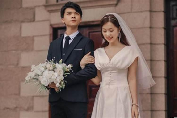 2020年属狗订婚吉日