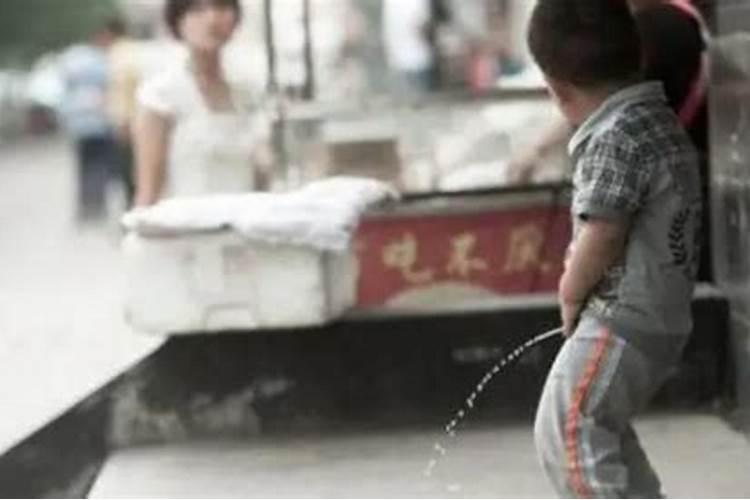 每个女孩都有个公主梦