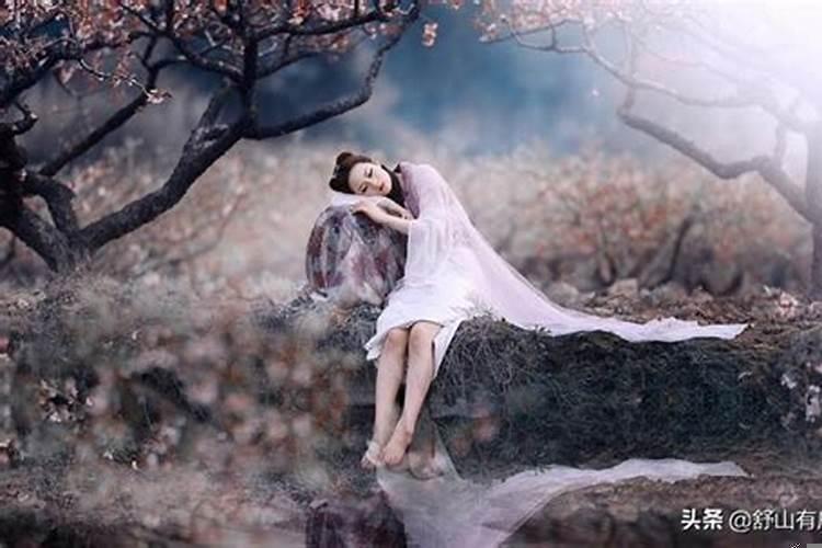 今早我梦见死去的妈妈了好吗