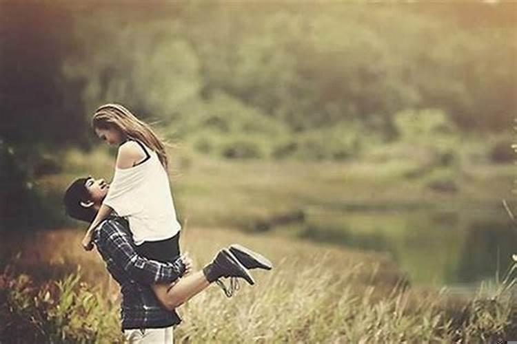 双子座女生恋爱中的表现