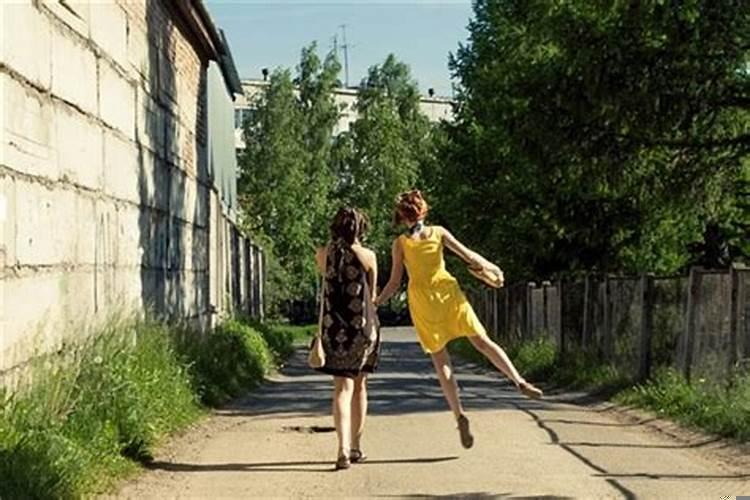 做梦梦到一个许久未见的人