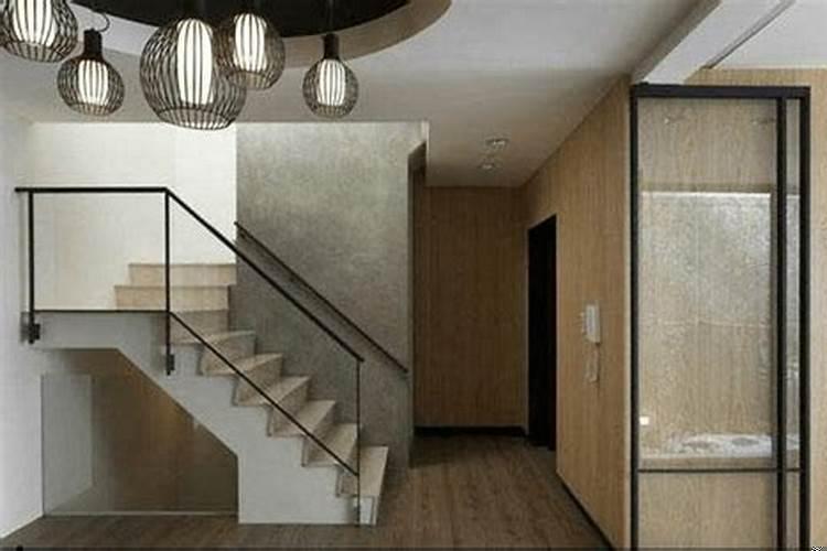 进大门就能看见楼梯怎么化解