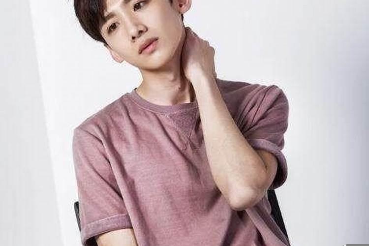 测你未来老公长相