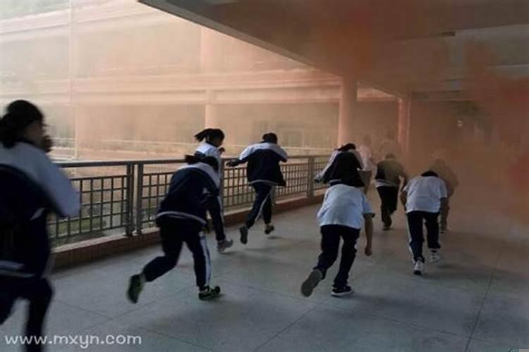 梦到火灾逃生成功