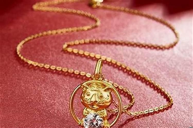 招财适合戴什么首饰好