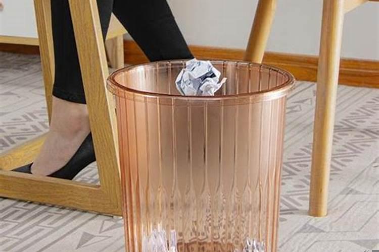 风水上垃圾桶放哪边