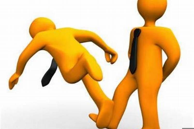 职场遇小人领导怎么办