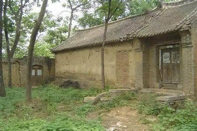 梦见自己以前的老房子是什么意思