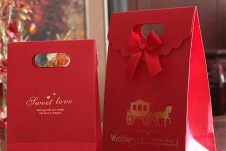 结婚回礼一般送什么