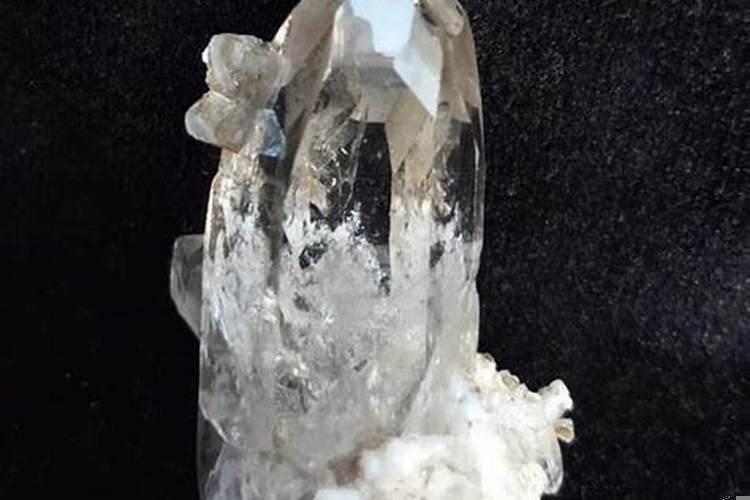 对学业有帮助的水晶