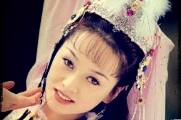 桂花香来是佳人指什么生肖