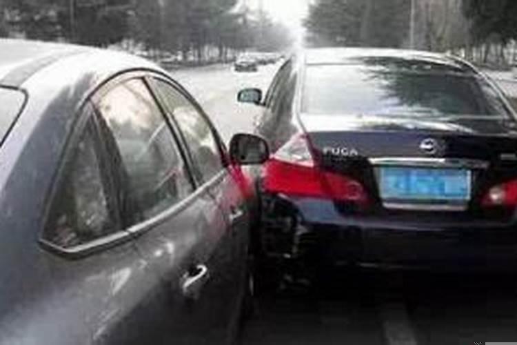 梦见开汽车是什么预兆