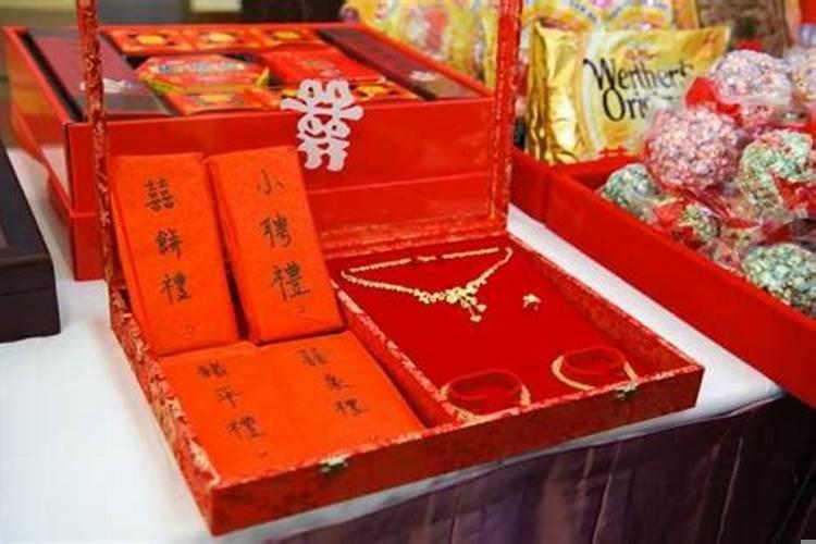 结婚回礼一般送什么