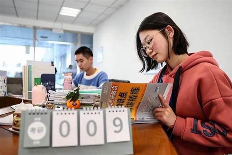 考公真的是运气重要还是努力