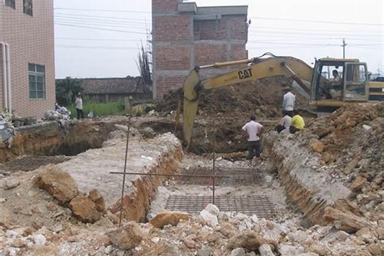 农历七月哪天动土修房子好