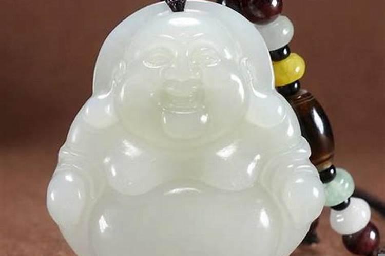 弥勒佛戴什么佛珠