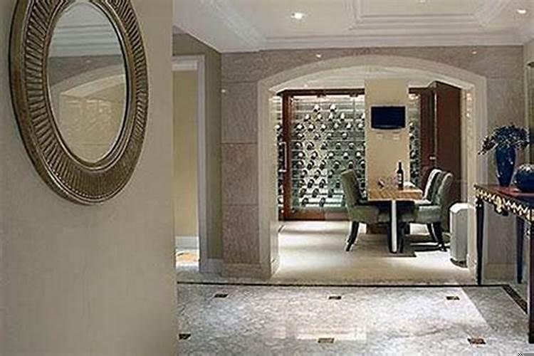 镜子放客厅有什么讲究