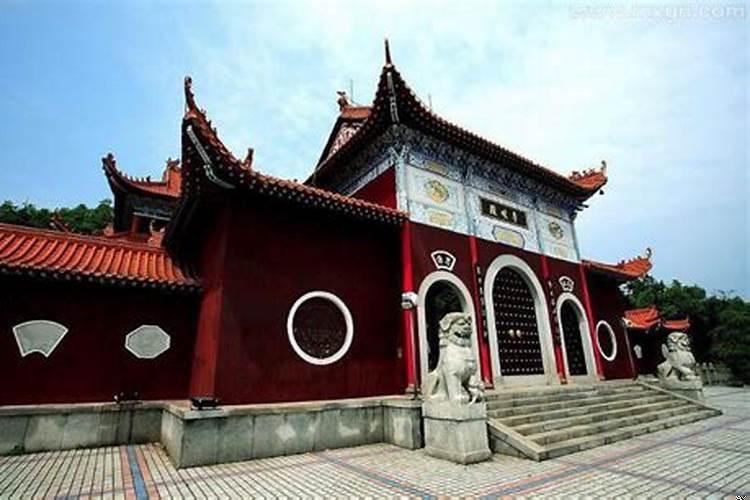 梦见寺庙是什么意思