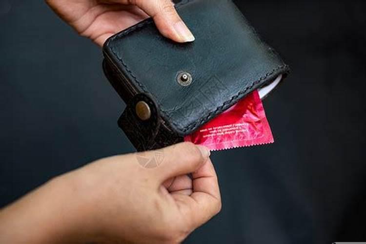 钱包怎么放钱招财