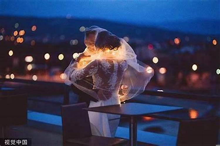 最吸引水瓶女的星座