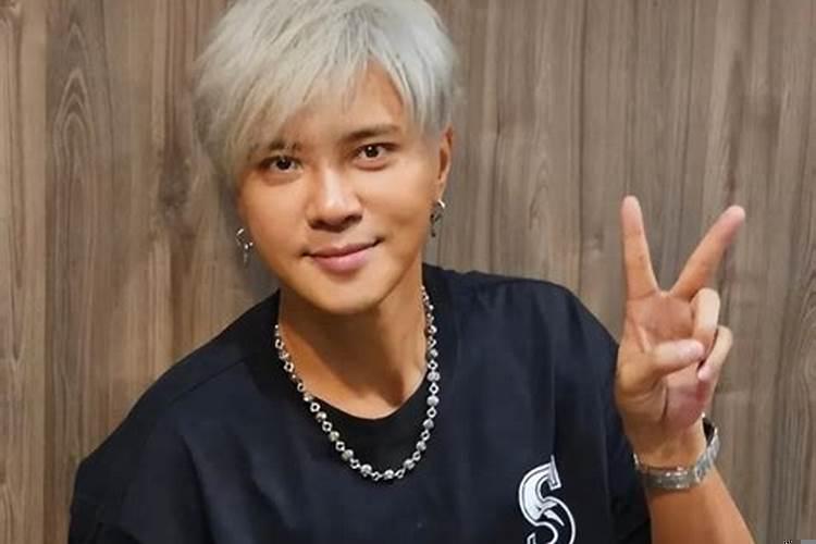 罗志祥多少岁还完债