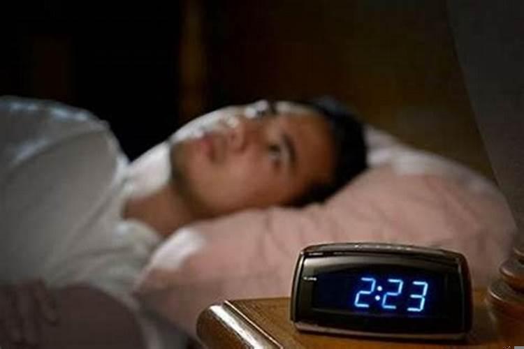 睡不踏实做噩梦是什么原因